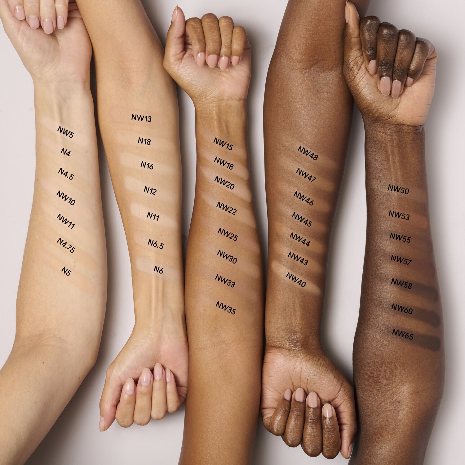 STUDIO FIX POWDER PLUS FOUNDATION (BASE DE MAQUILLAJE)